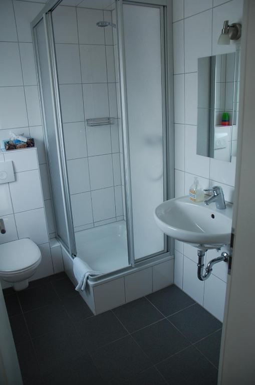 Hotel Sonne - Haus 2 Idstein Δωμάτιο φωτογραφία