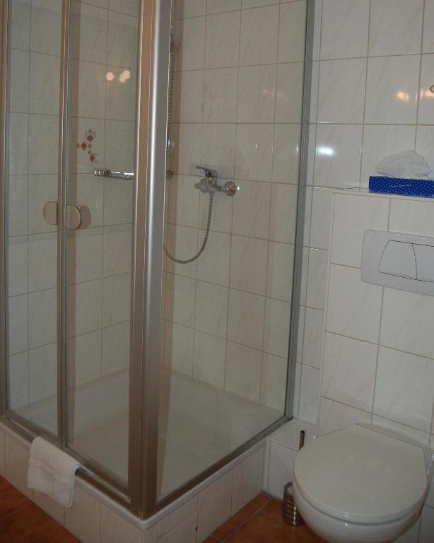 Hotel Sonne - Haus 2 Idstein Δωμάτιο φωτογραφία